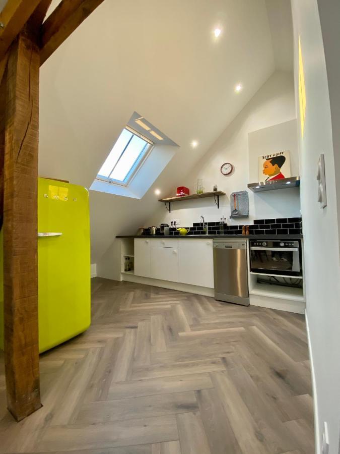 Cosy Appartement Dans Le Perche Val-au-Perche Exterior photo